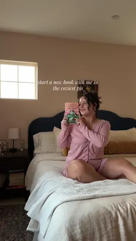 leveling up a cozy night in with the softest pajama set from @comosleep and a cute book ✨ you can find these pajamas at your local TJ Maxx! #ad #cozyathome #eveningroutine #cozy #pajamaset 