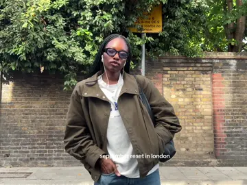 I like september already 💓 #autumnaesthetic #autumninlondon #lockedin #monthlyreset 