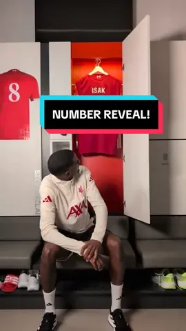 Introducing our new number 9️⃣✨ #LFC #Liverpool #Isak 