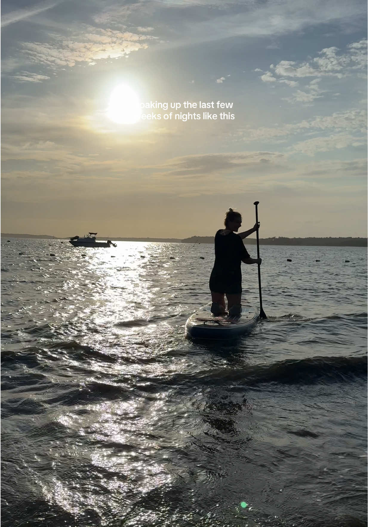 the wind had me actually flying 😭😭 pov i got yelled at 5mins before this for going out too far #paddleboard #Summer #inflatablepaddleboard #longisland 