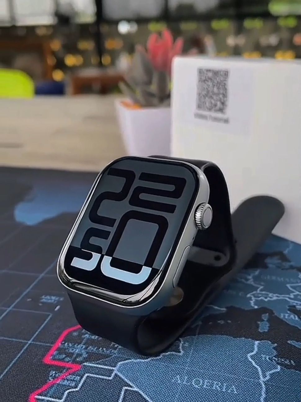 Sim O Relógio S10 impressiona de verdade. VEM com CHATGPT INTEGRADO, NFC ATIVO, Atende ligações, mostra notificações, monitora pressão e batimentos. Resistente, à prova d'água e com pulseira trocável, CELULAR NO BOLSO Estilo, funcionalidade e praticidade no seu pulso. RelogioS10 #Smartwatch #Tecnologia #Estilo #Relogiolnteligente#tiktokshop 