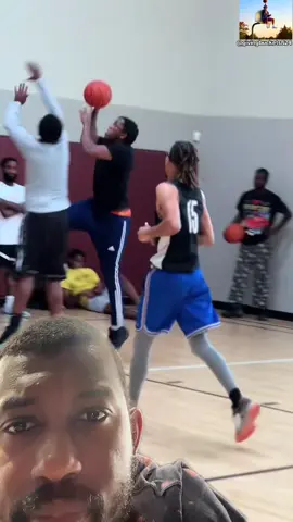 #duet with @GB🐐 #basketball if I was a ref or a bystander watching 