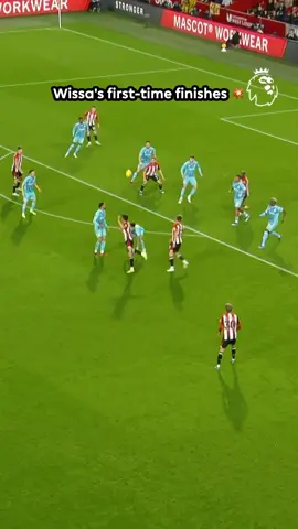 Yoane Wissa's CLINICAL Finishing 🥶 #PremierLeague #newcastle 