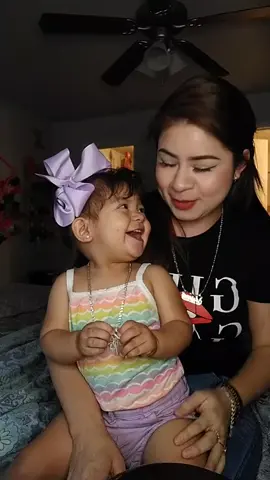 Mi niña ya tiene 5 años casi 6 debería de recrear este video 😍 #paratii #foryoupage #viral #miniña  