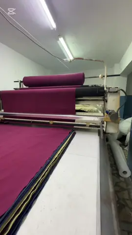 ✨ “Biz üreticiyiz! Kumaş alımından kesim, dikim, ütü ve paket aşamasına kadar tüm süreci titizlikle kendi bünyemizde yapıyoruz. Kendi markasını kurmak isteyen, üretim yaptırmak isteyen tüm arkadaşlar bize ulaşabilir. Bizim için önce güven, sonra fiyat!” ✨ #keşfet #fyppppppppppppppppppppppp #üretimedevam #sultangazi #istanbul 