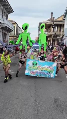 POV: We decide to bring our shop to the streets for the Decadence Parade in New Orleans. 💚💫