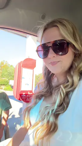 My bf pumps gas for me:)