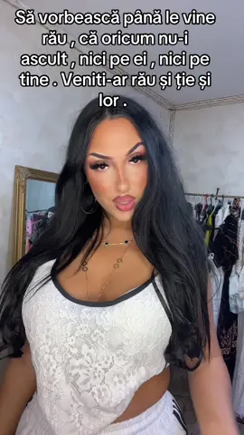 Instagram FloryDoll