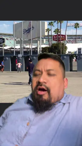 #greenscreen @carlos@Carlos_Eduardo_Espina  invítalo no seas malo 