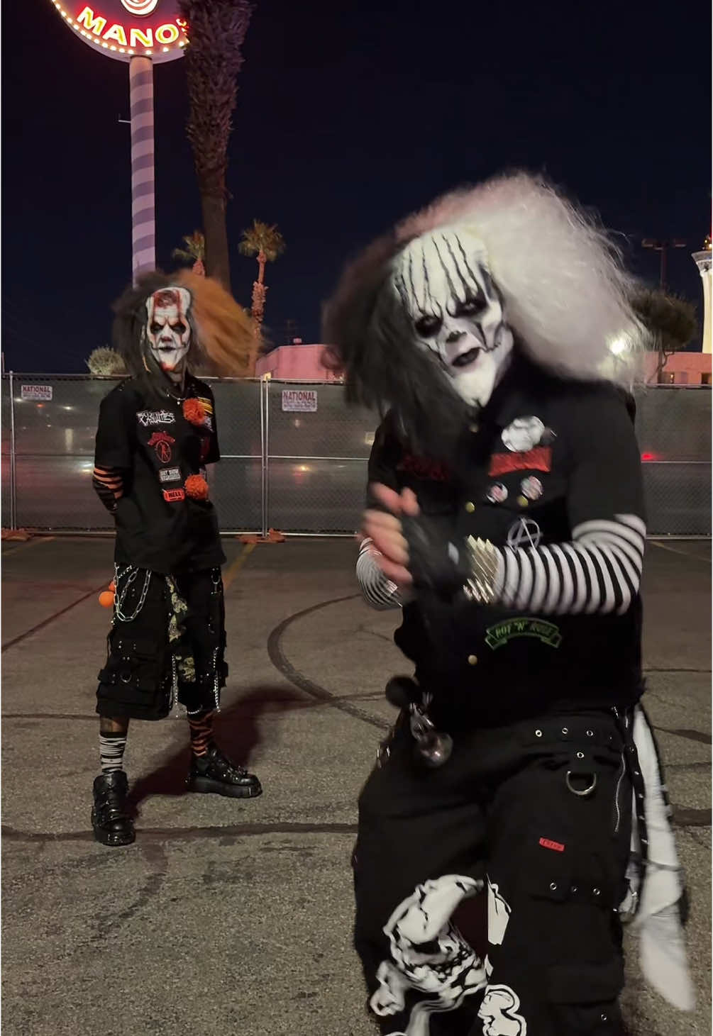 @Hazardtheclown 🖤🤍 #clowns #dancing #dance #lasvegas #fyp #scary #scared #fearzone #fear #trippytheclown #bigtrip #spooky #spookyszn #spookyseason #horror #horrortok #horrormovie #scare #fright #clownmakeup #evilclown #monster #monsters #zombie #evil #emo #goth #gothic #gothboy #emoboy #tiktok #viral #xyzbca #vegas #haunted #hauntlife #hauntedhouse #scarythings #scarytiktoks #halloween #halloweentiktok #icp #whoopwhoop #juggalo #demon #darkness #dark 