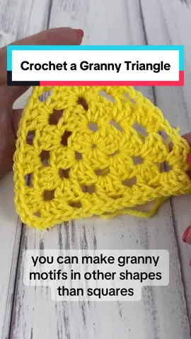 #crochet a granny triangle! #crochetersoftiktok #creativecrochetcorner #crochetstitches 