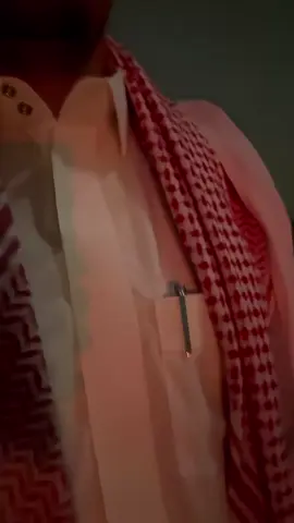 ‏⠀⠀⠀⠀⠀⠀  حنّ الخفوق وقدّر الله وماشاء ‏⠀⠀⠀⠀⠀⠀ وراحت علينا ذيك الأيام عزّاه ‏⠀⠀⠀⠀⠀⠀ اوّاه حالي كل ماحاله إستاء ‏⠀⠀⠀⠀⠀⠀ أجرّ صوتي ضيم و أضمّ مركاه ‏⠀⠀⠀⠀⠀⠀ أنا بدونه مجرّد اطلال واشلاء ‏⠀⠀⠀⠀⠀⠀ ياعنك ماظنّي يجي يوم وأنسّاه 