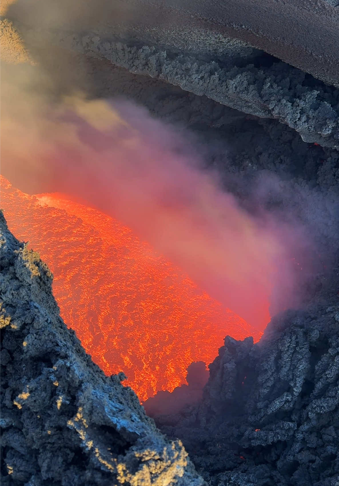 ETNA 31. AUGUST 2025 🌋🔥😍 #etna #magma #sunset #italy #vulcano 