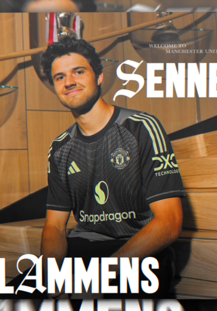 Welcome To ManUtd Senne Lammens🤩 #manchesterunited #football #fyp 