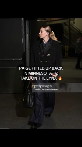 this fit is everything omg #paigebueckers #outfit #minnesota #tunnel #fine #Home #backhome #dallaswings #fyp #makemefamous #viral #xyzbca #WNBA #gameday #minnesotalynx #uconnwbb #walk #wbb 