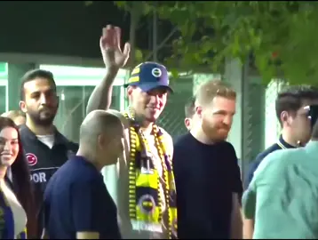 EDERSON İSTANBUL’DA!!🔥 @Fenerbahçe SK #Fenerbahçe #BizFenerbahçeyiz #SarıLacivert #💛💙 #Ederson 