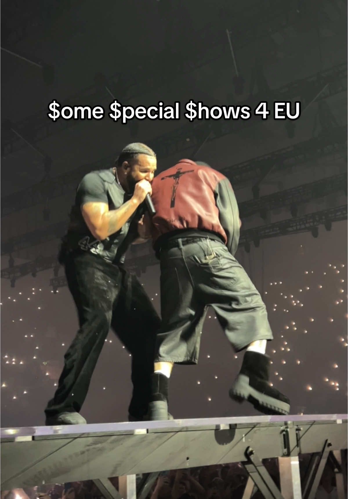 Yeat is Milan’s first special guest  during #third night of #somespecialshows4ueu#drake#milan#unipolforum#conceets#live @Drake @👨‍💻 