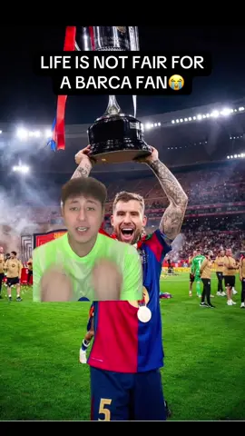 BARCA FAN HAVE IT ROUGH RN😭 #fcbarcelona #inigomartinez #football #isak #fyp