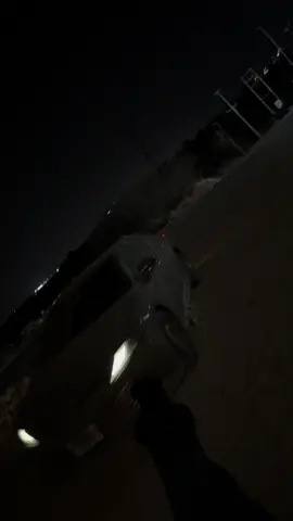 نحن من نملي الأرض لا ننملي .🤐