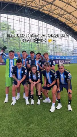 que equipo pa @Argentina Streamers 😮‍💨🇦🇷  @Joaco Lopez @MARKITONAVAJA @Pablito Basualdo @Nachoo Castañares ⚡️ @nahusenger @CEDROLA  🥅⚽️🧤 @Franbar @Pablo #caritomuller #futbol 