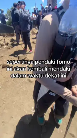mosok prei gak inpo#pendakiindonesia #montain #fomo #lawumountain #praumountain 