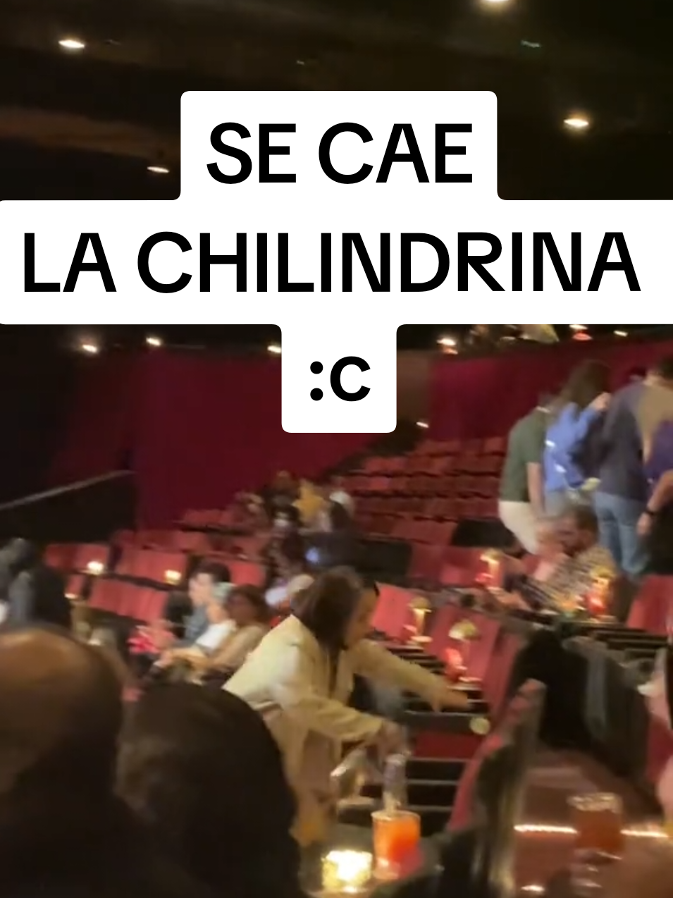 Pobre Chilindrina si no es una es otra, esperemos se encuentre bien #chilindrina #santochismelatam #santochisme 