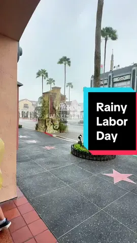 #floridaweather #laborday #rainy #rainydayvibes #themepark @Universal Orlando Resort @Universal Horror Unleashed 