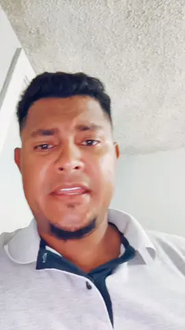 Está buenísimo, el producto se los recomiendo más para nosotros, que caminamos en la construcción o mujeres que trabajan en el restaurante que pierden el cabello con el cambio de temperatura de su trabajo