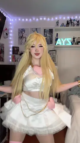 i just love that there’s a limp bizkit dance #anime #cosplay 