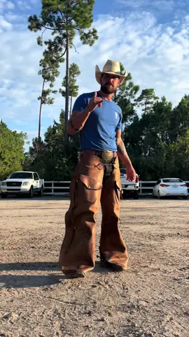 Fun afternoon ride #cowboy #cowboytiktok #florida #BookTok #tatemcrae 