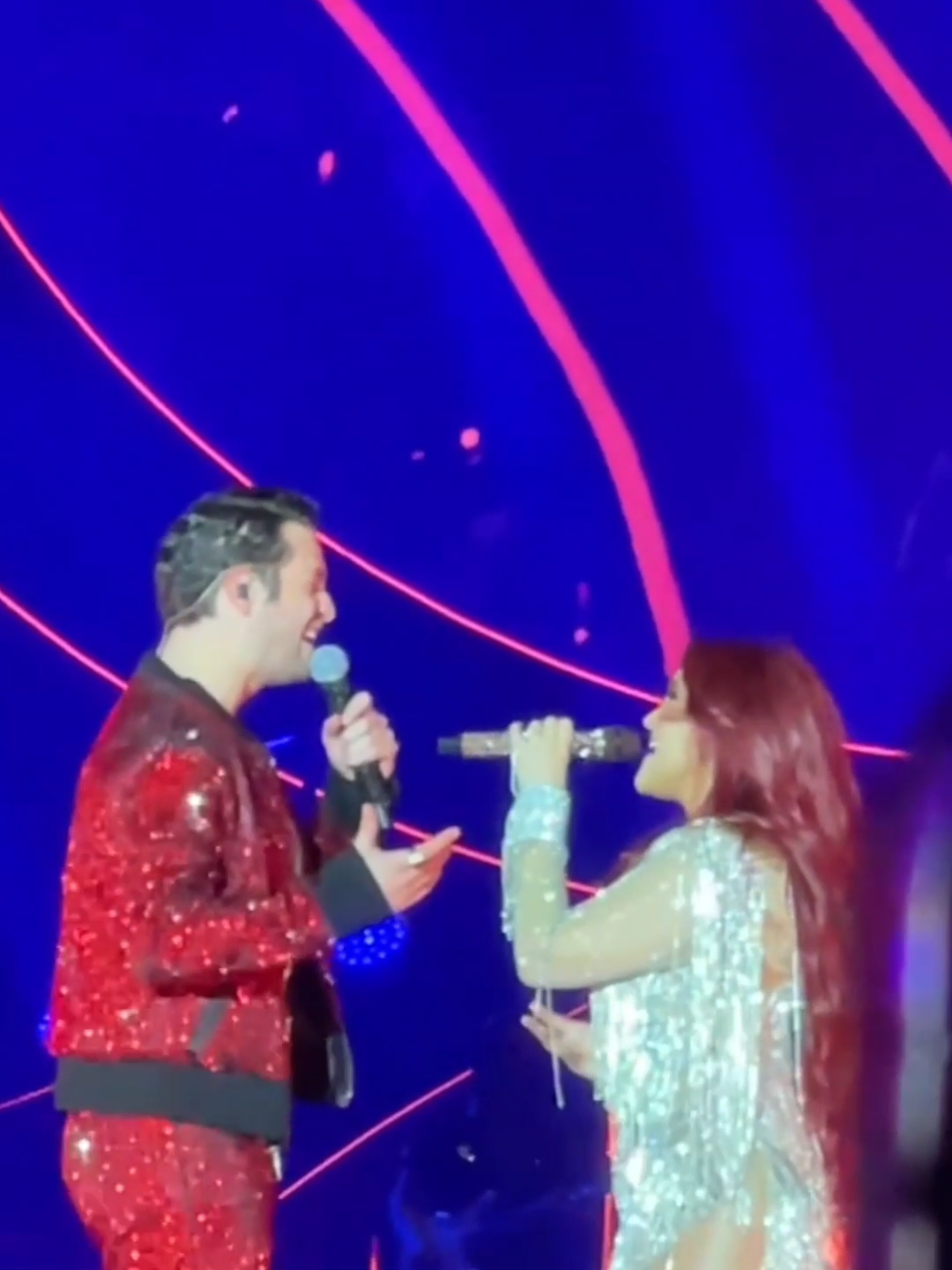 Vondy #vondy #dulcemaria #robertapardo #rebelde #rbd #rbdtour2023 