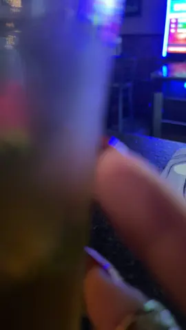 Bar asmr 
