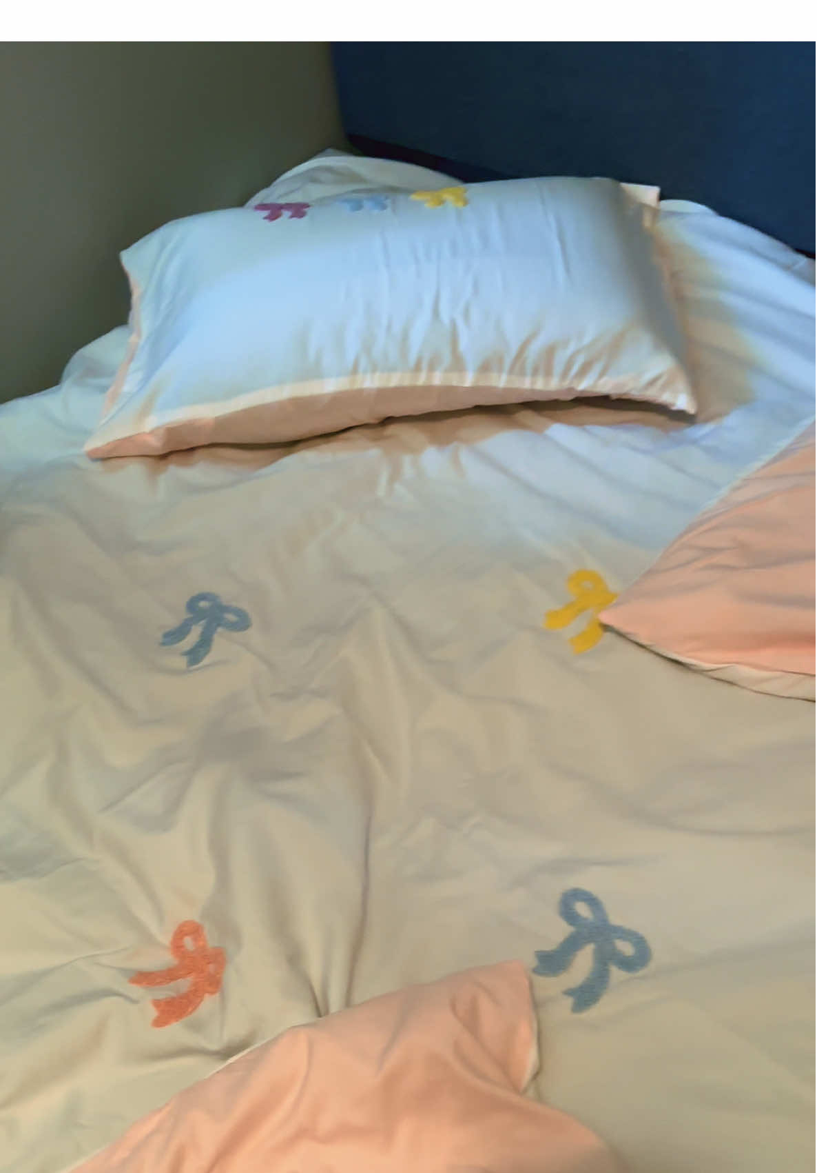 #bedding #beddingsets #bedsheets #beddingset #luxurybedding