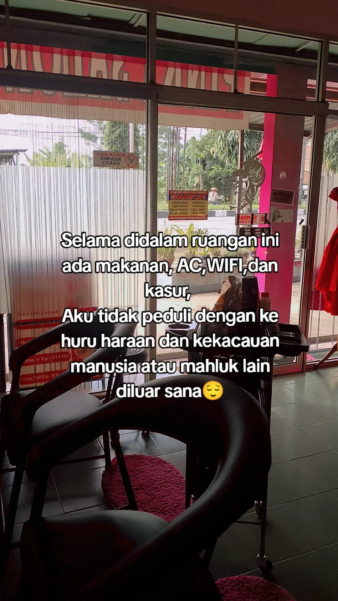 pokoknya tidak ada yg lebih nikmat selain rebahan😌 #quetes #introvert #cilacap24jam #cilacapngapak #xyzbcafypシ 