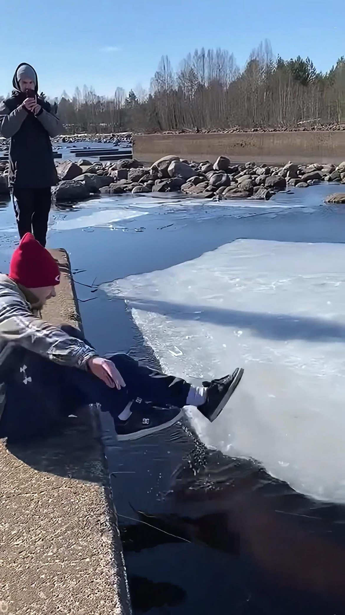 Happiness after an ice storm #satisfying #asmr #ice #snow #fyp #oddlysatisfying 