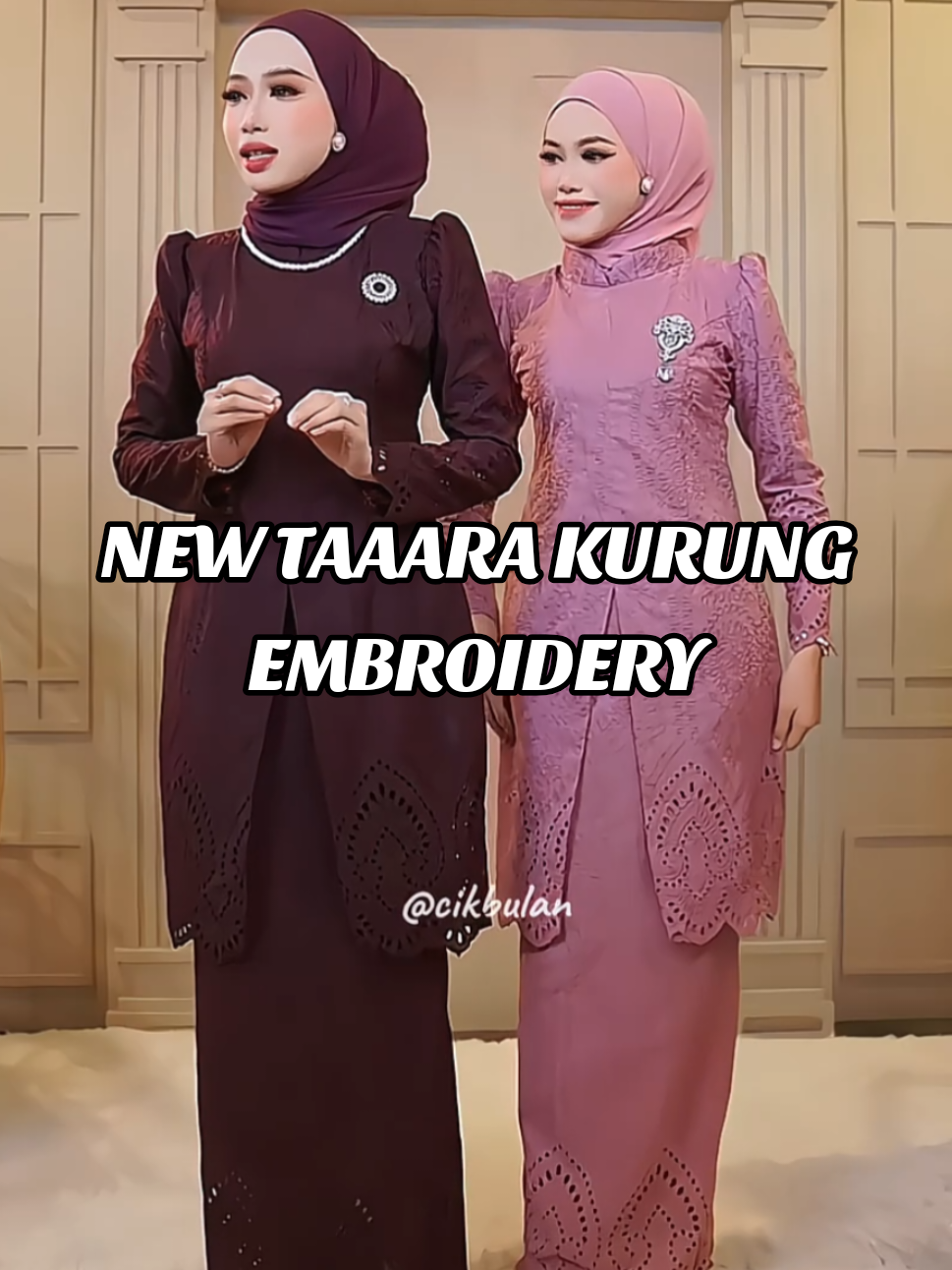 ✨ Baru Release – Taara Kurung Embroidery! ✨ 🌺 Material Indian Songket Cotton Sulam eksklusif 🌺 Design mewah tapi tetap selesa dipakai seharian 🌺 Cutting anggun, sekali sarung terus nampak ayu klasik 🌺 Ramai yang tunggu launch & sekarang memang ramai grab 🔥 🌺 Item limited – cepat sebelum habis! #sunsetsclozette #sunsetsclozettehq #cikbulan #kurung #kurungmoden 