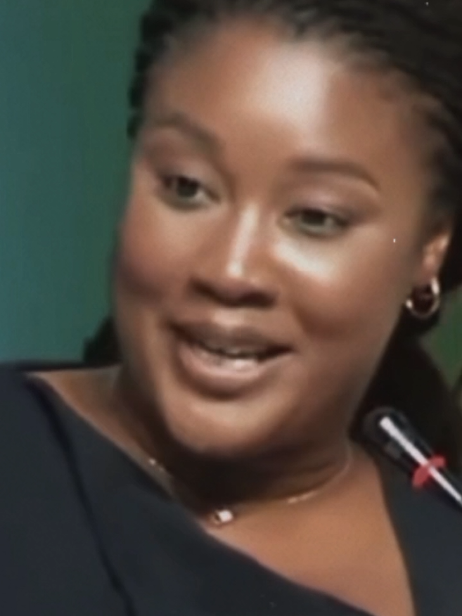 Drôle histoire : Le Président révèle en 4K que Miss Senghor a ignoré son message y'a 2 ans. #presidentdiomaye  #afrique  #femme  #agriculture  #histoirevrai 