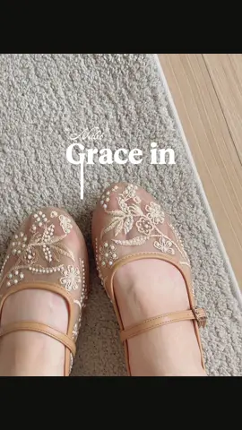 Grace in every step, sparkles in every stitch ✨ #TutumNabi #WearTutum
