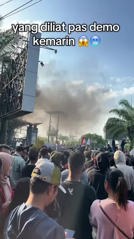 menyala donatur samarinda 🔥🥳#demodpr2025 #demosamarinda ##fypシ゚viral 