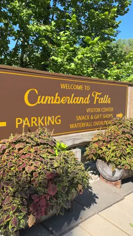 Road trip home from TN means we had to hike on the way home #cumberlandfalls #Hiking 