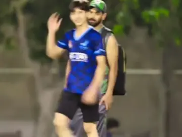 Baaz on top 😂🤣 // ye larka Kon ha #viral #babarazam #cricket #foryou #foryoupage 