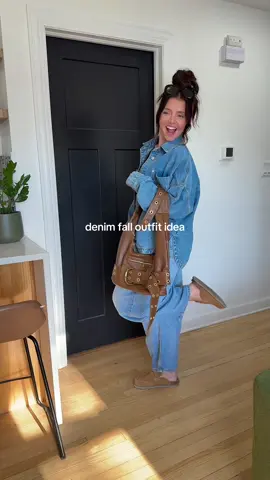 Denim fall outfit idea 💙 #falloutfits #fallfashion #denimoutfit #fashiontiktok #outfitinspo 