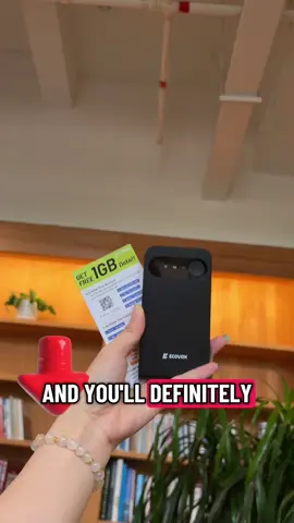 A device the size of a phone that works in 200+ countries? 📶#ecovox  #PocketWiFi   #TikTokShopLaborDaySale #TikTokShopRestock