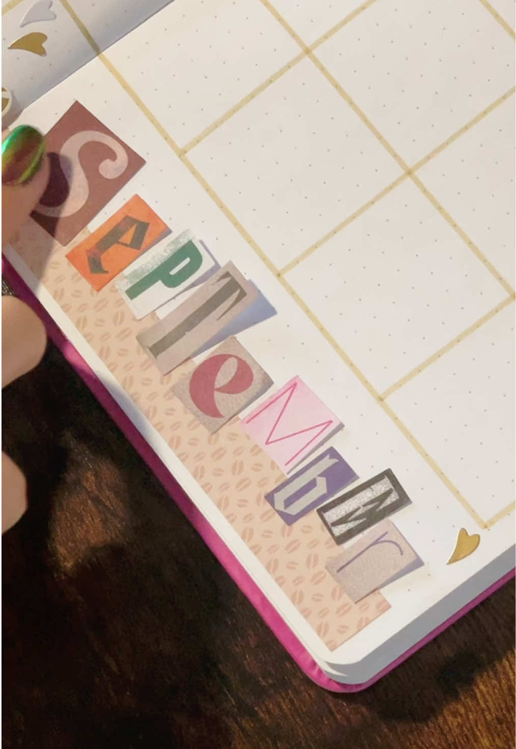 Better late than never! September’s bullet journal spread is all about coffee! 🤪 #bujo #BulletJournal #bujolayout #bulletjournallayout #bujocoffee
