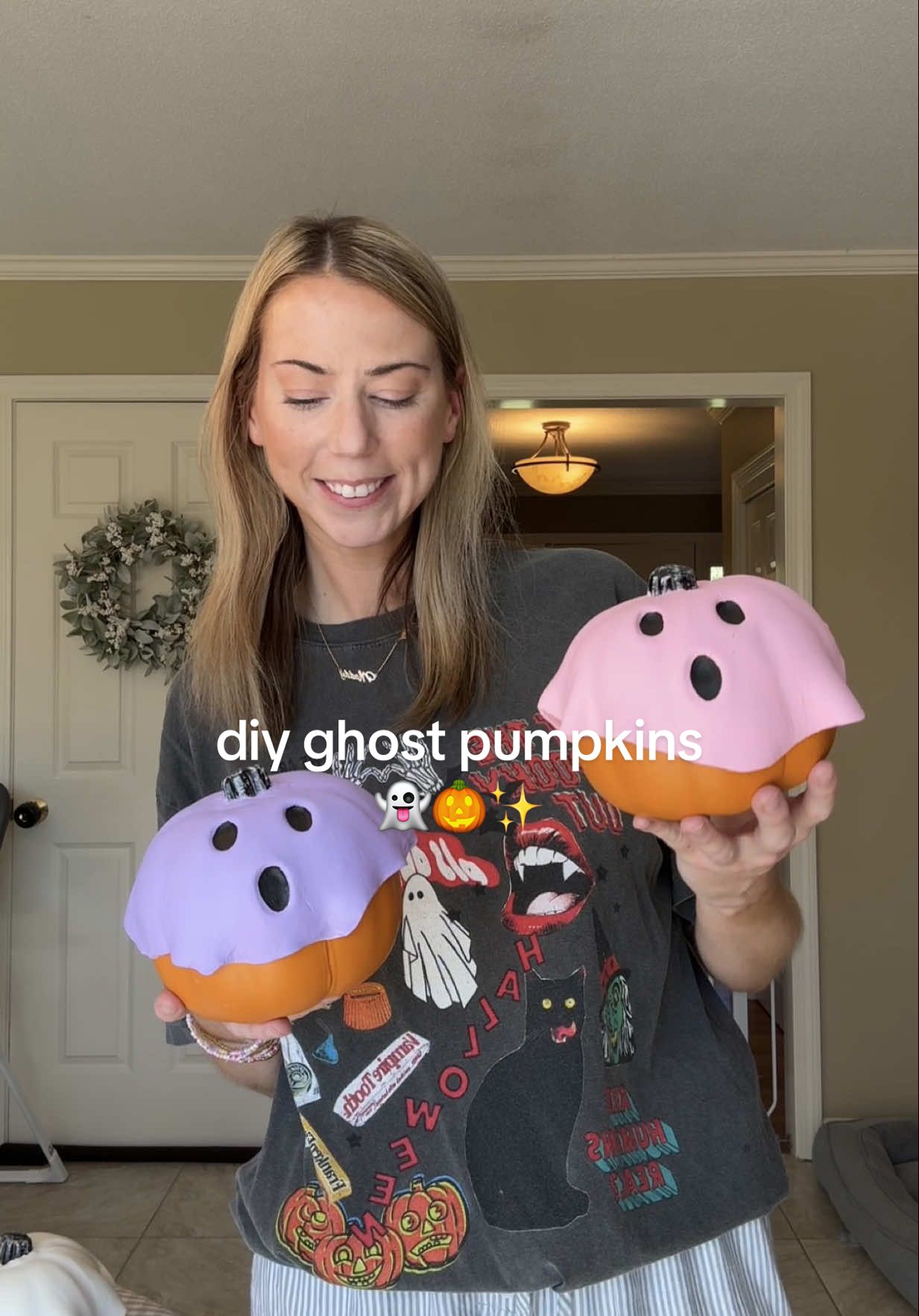 more ghosties for the playroom !! 🎃👻 been wanting to make these for a while now I’ve seen a few people do them but I wanted to try them with model magic lol so easy !!! #ghostpumpkin #diyhalloween #diyhalloweendecor #halloweencrafts #halloweendiy 