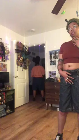 best of both worlds 😏 #needychallenge #lesbiancouple #wlw #danceydance   inspo: @not inspyr !!!