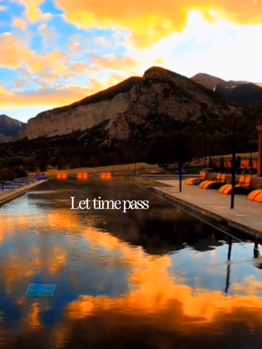 Stay two nights in our Creekside Suites for $550. Sunday-Thursday Until: January 1, 2026 PROMO CODE: BOGO$ Some Exclusions May Apply  🧡🍂  Mount Princeton Hot Springs https://mtprinceton.com/specials/  #mtprincetonhotsprings #mtprinceton #colorado #mountprinceton #hotsprings 