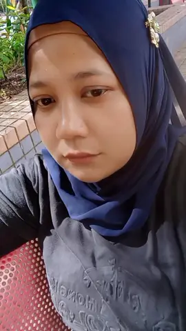 buat km nih ya sayang kalau gk suka jangan menjatuhkan , jentel saja .. atau copot saja topeng baik mu kepada kita faham🤪🤪