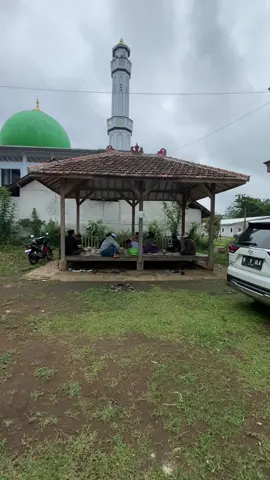 Cinta sih. Tapi cinta pengabdian☺️ #sklumajang #sopirpenderekkyai #sknusantara 