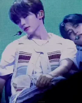 trying to distract myself from the fact that hanbin just left mcountdown and i wanna jump off a cliff 😍🙏🏻 anyway stream iconik!!!!! never say never aoty!!!  #sunghanbin #sunghanbinedit #zb1 #zb1edit #fyp   